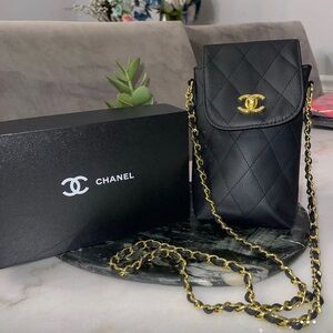 CC Black Quilted Crossbody Bag / Phone Holder Gold Chain (Gift With Purchase)